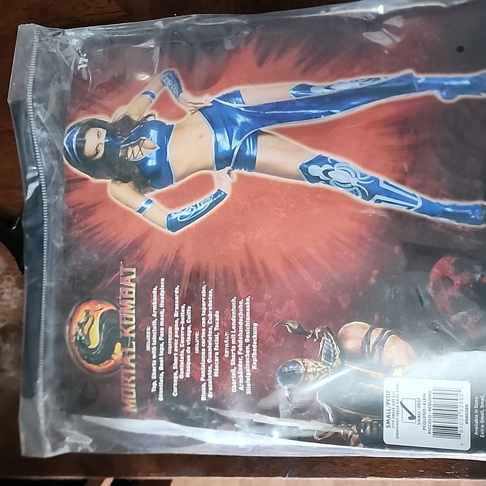 Mortal kombat Kitana costume